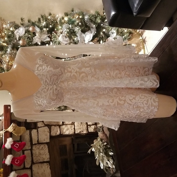 NWOT Beautiful Leotart - Picture 4 of 16